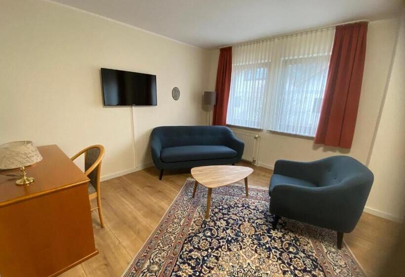 컴포트 룸, Janssen