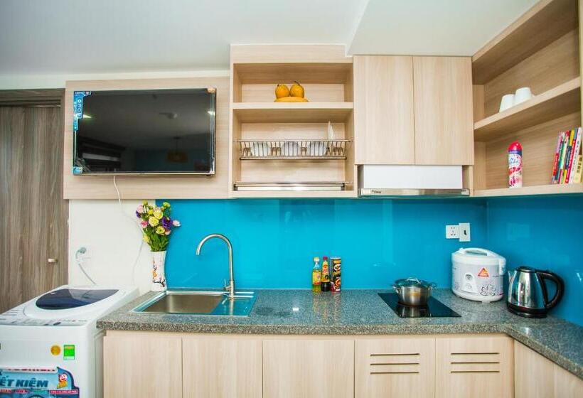 سوییت جونیور, Moonlight Bay Hotel & Apartment