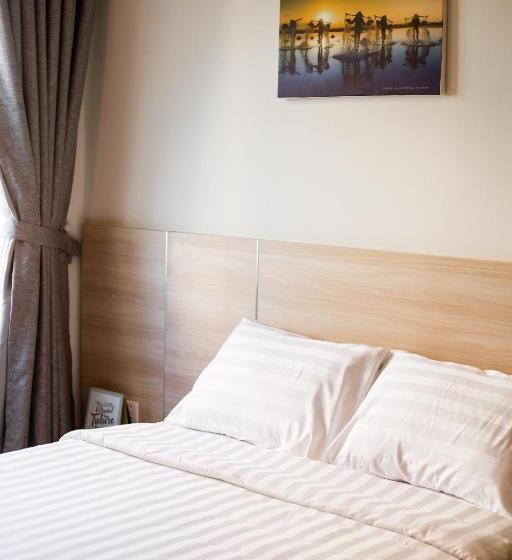 سوییت خانوادگی, Moonlight Bay Hotel & Apartment