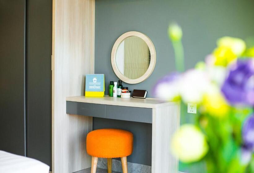 سوییت خانوادگی, Moonlight Bay Hotel & Apartment