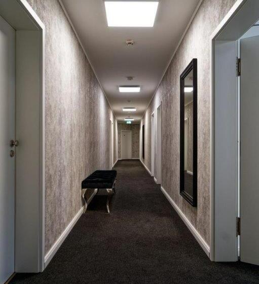 带阳台的豪华间, Dea