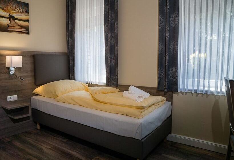 标准单人间, Dea