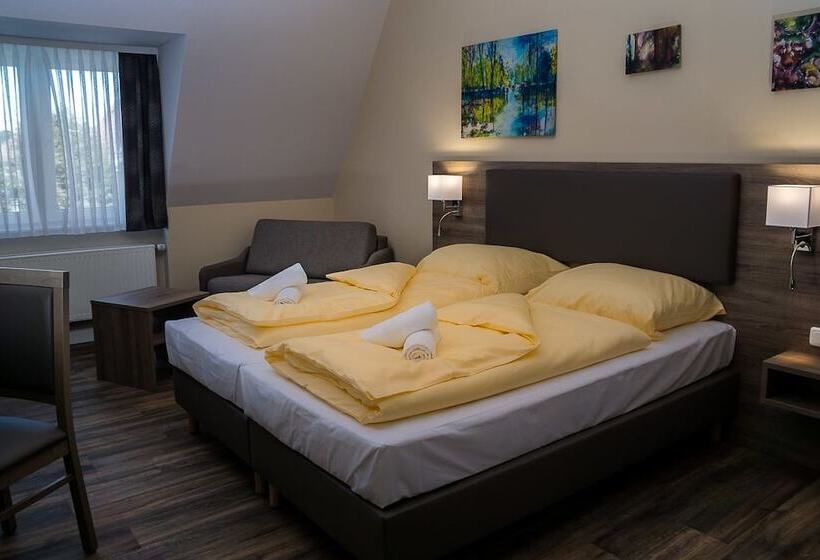 标准三人间, Dea