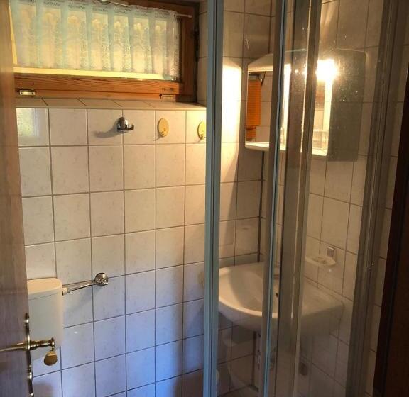 غرفة قياسية, Pension Raststüb'l