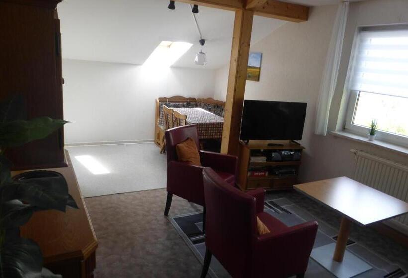 إستوديو قياسى, Pension Raststüb'l