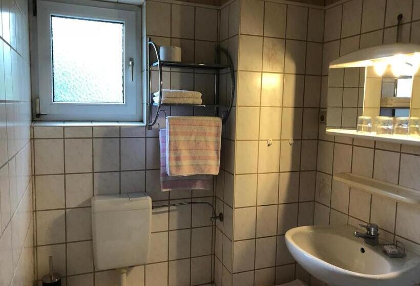 غرفة قياسية, Pension Raststüb'l