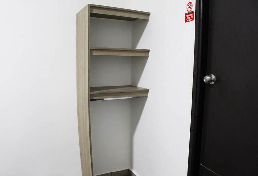 Номер Стандарт, America 52