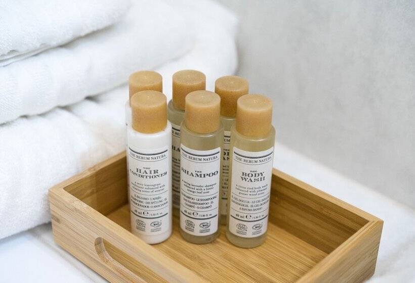 جناح, Smy Civico Zero