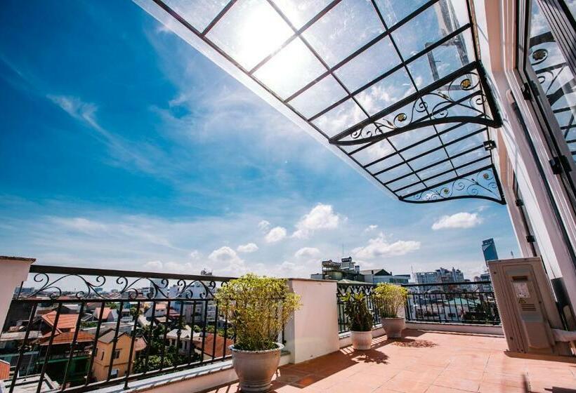 استودیوی استاندارد, Gardenia Hue