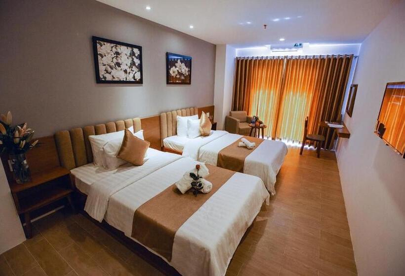 اتاق سوپریور با چشمانداز شهر, Gardenia Hue