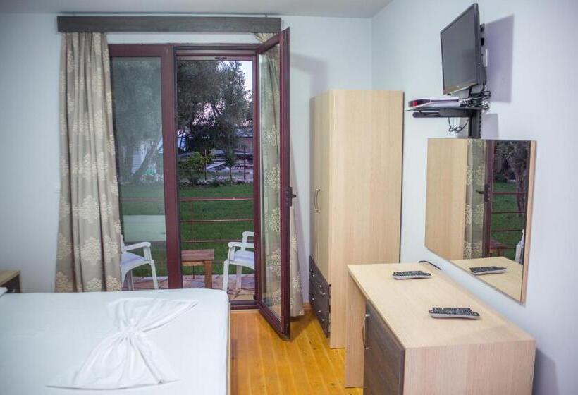 Triple Room Sea View, Delight Beach