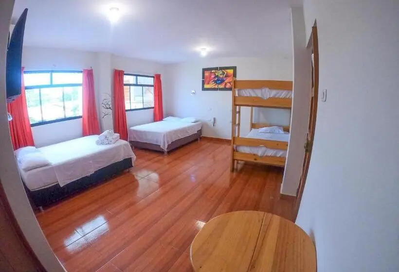 ファミリールーム, Residencial Marina House