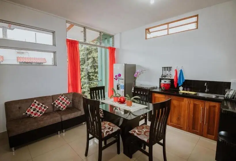 ３ベッドルームアパートメント, Residencial Marina House