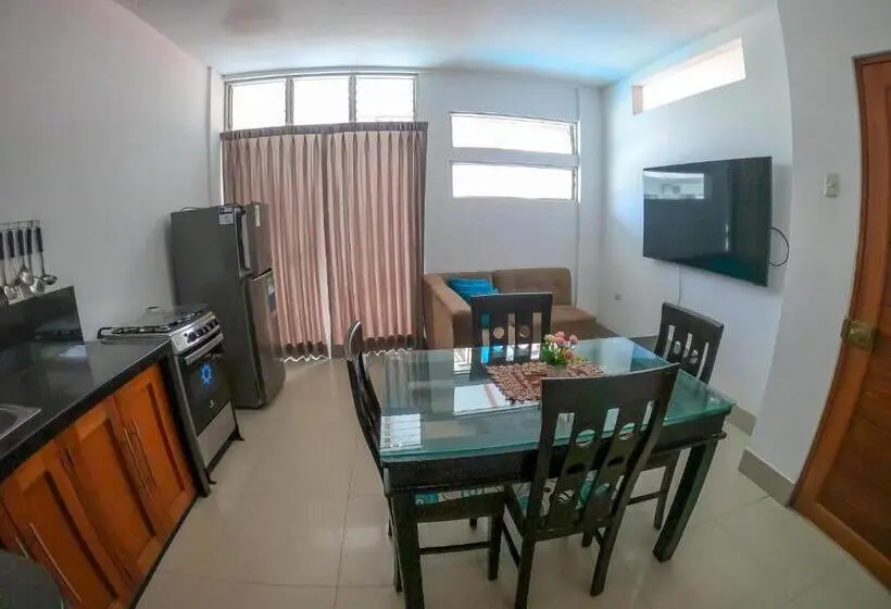 ３ベッドルームアパートメント, Residencial Marina House