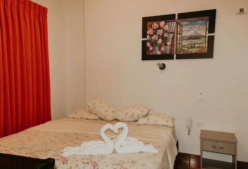 デラックスルーム, Residencial Marina House