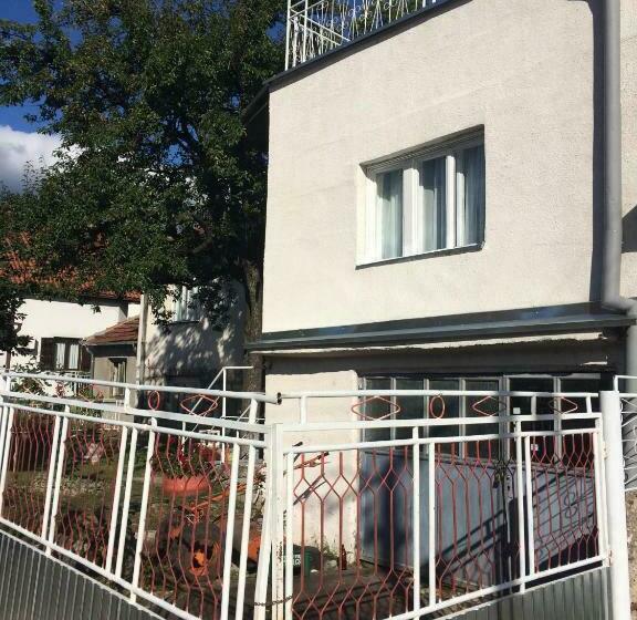 اتاق استاندارد, Sobe Sanja