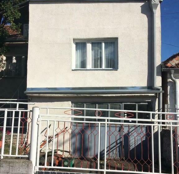 اتاق استاندارد, Sobe Sanja