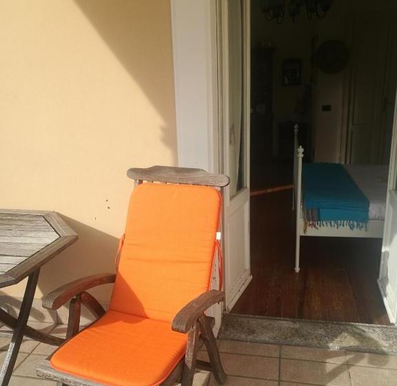 חדר סטנדרט, Rainbow Relais