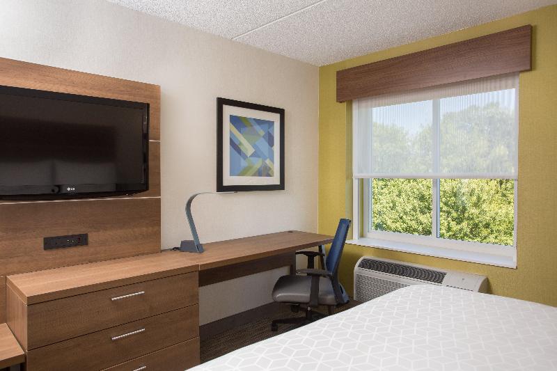 غرفة قياسية, Holiday Inn Express Chelmsford, An Ihg