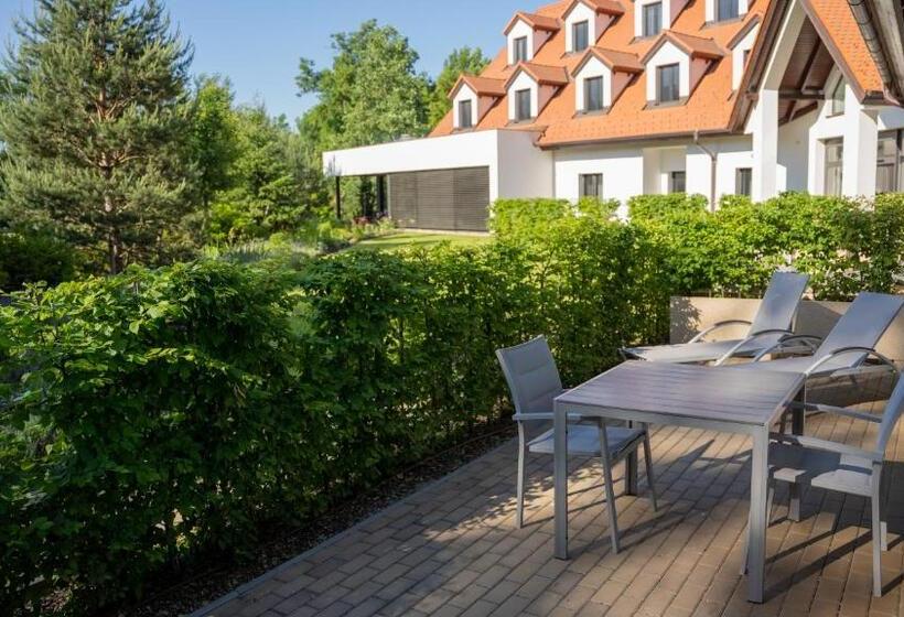 スーペリアースイート, Hraniční Zámeček