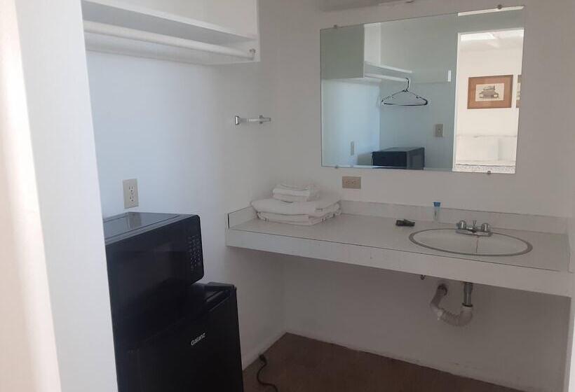 غرفة ديلوكس, 66 Motel