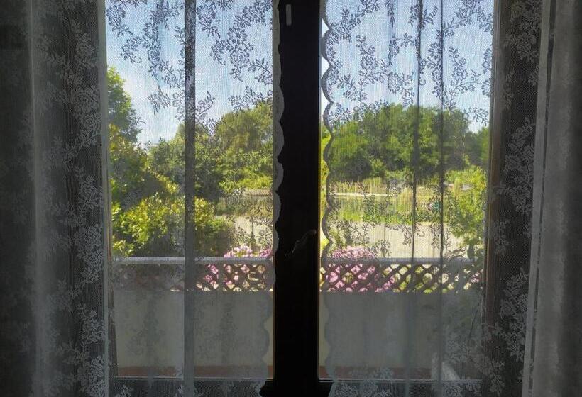 غرفة قياسية ثلاثية, B&b Tra Mare E Marmo