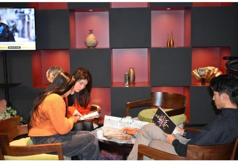 スタンダードスタジオ, Torifito Hotel&pod Kanazawa Hyakumangoku Dori