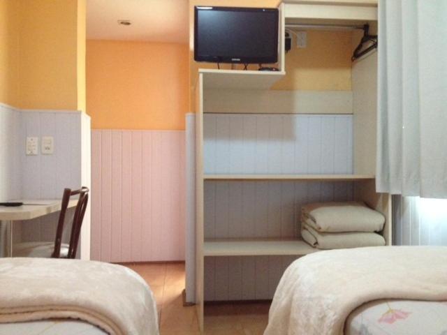 غرفة إقتصادية, Ivo De Conto