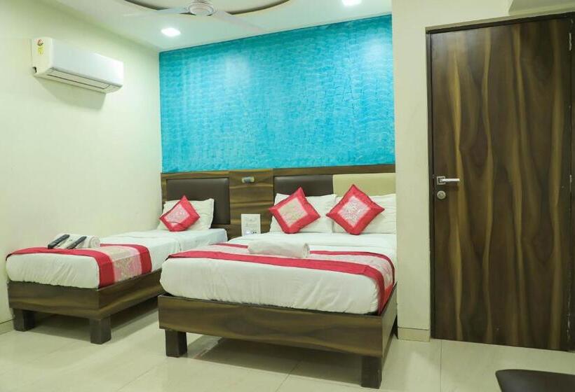 Camera Tripla Deluxe, Plaza Executive   Near Bkc