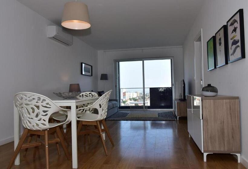 شقة غرفة واحدة, Xenon Urban Apartments