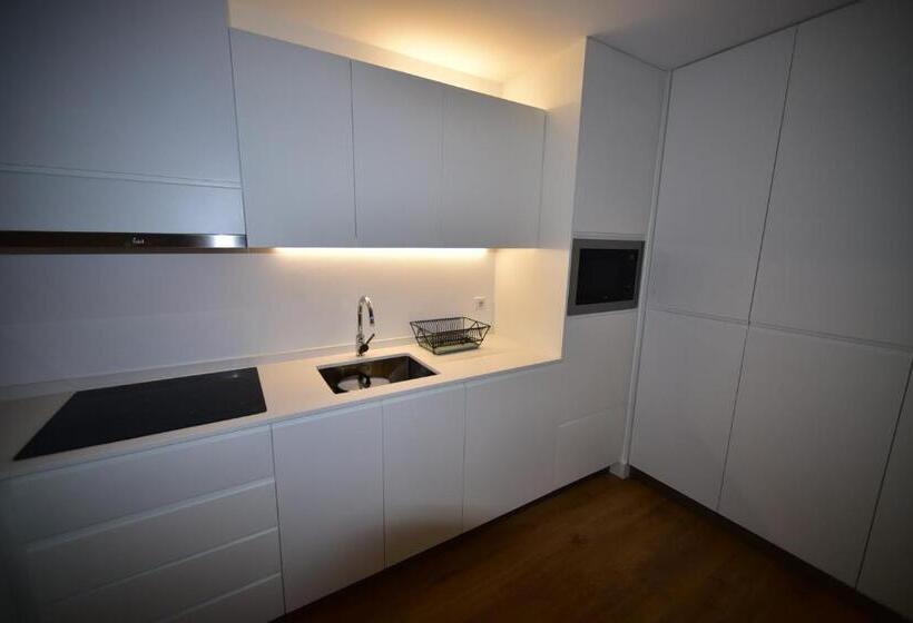 침실 3개 아파트, Xenon Urban Apartments