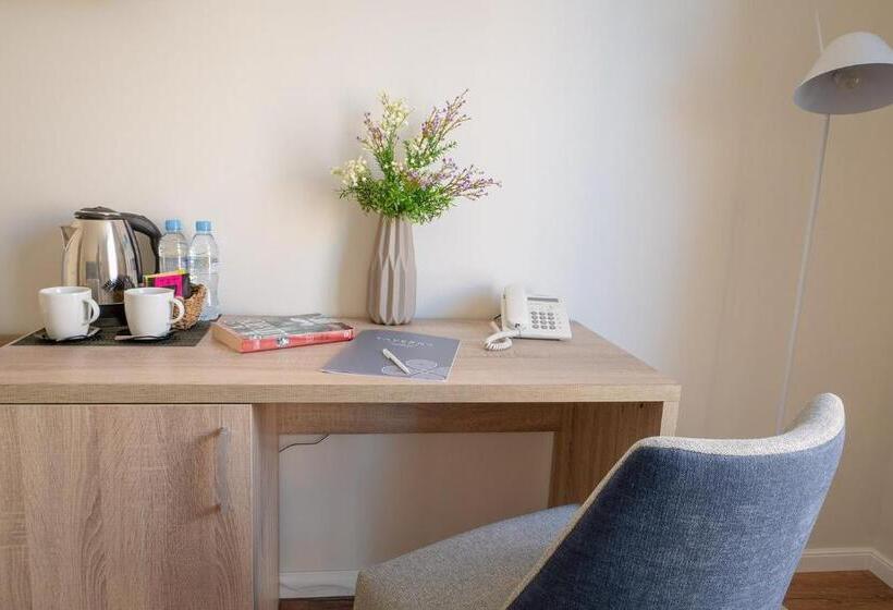 Номер Deluxe Вид на Море с Балконом, Taverna De La Sal Boutique