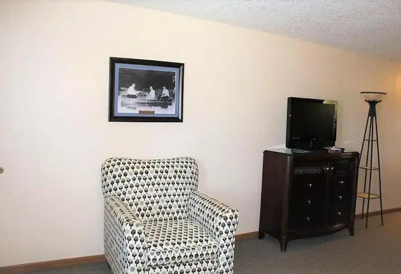 سوییت, Basswood Resort