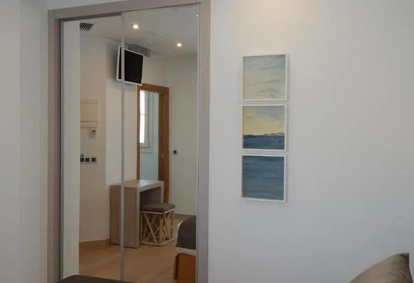 اتاق لوکس, Hostal Boutique Doña Carmen   Adults Recommended