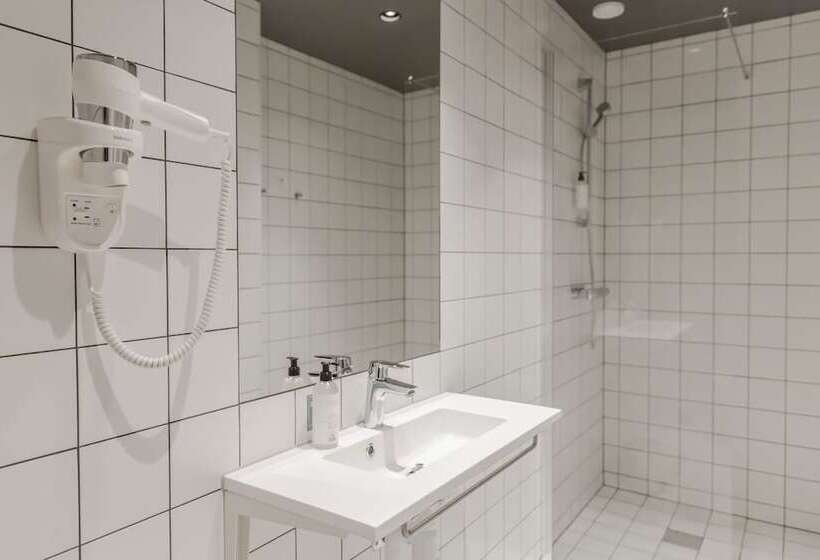 标准间, Stockholm North By First Hotels