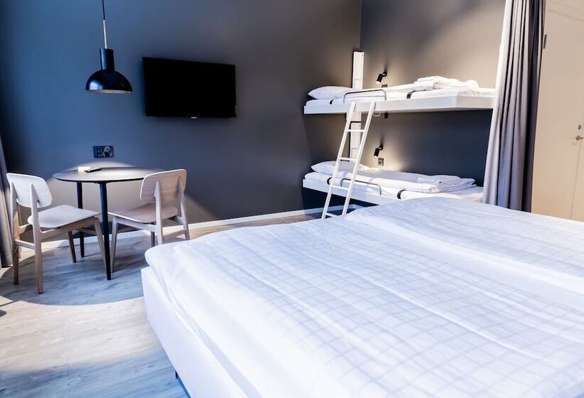 家庭间, Stockholm North By First Hotels