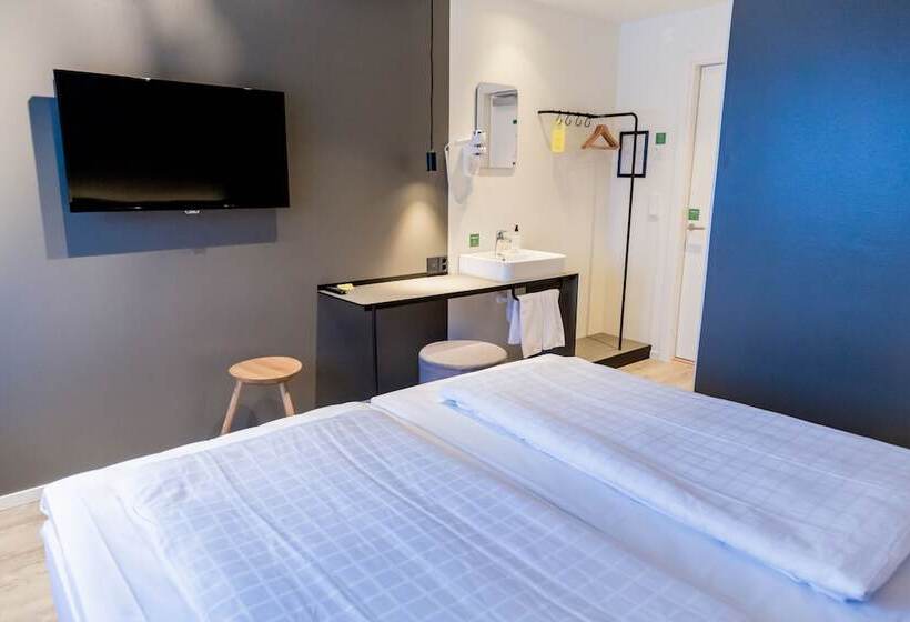 Номер Стандарт, Stockholm North By First Hotels