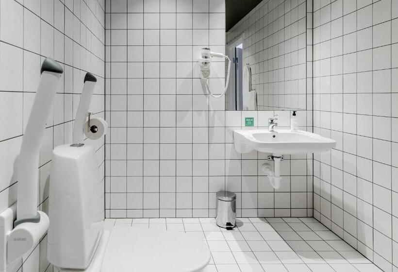 标准工作室, Stockholm North By First Hotels