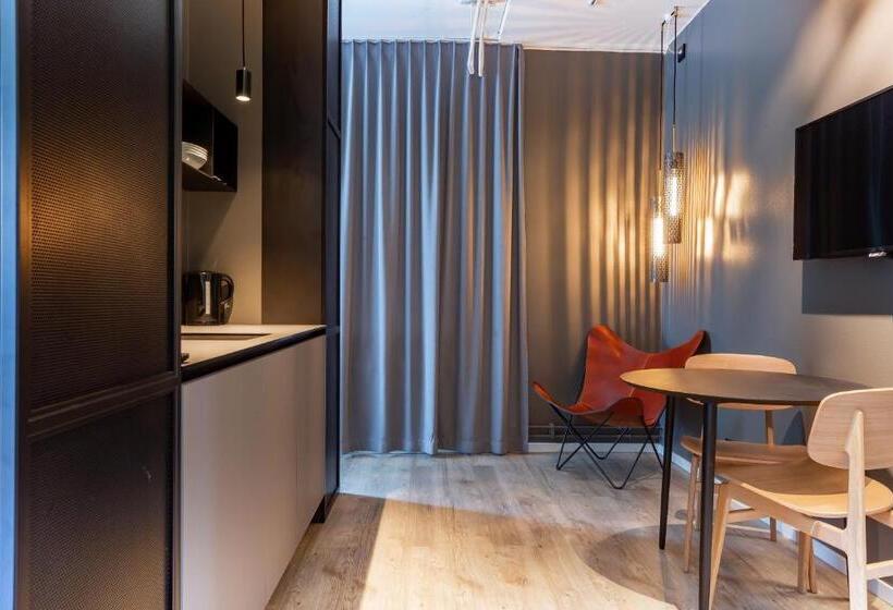 标准工作室, Stockholm North By First Hotels