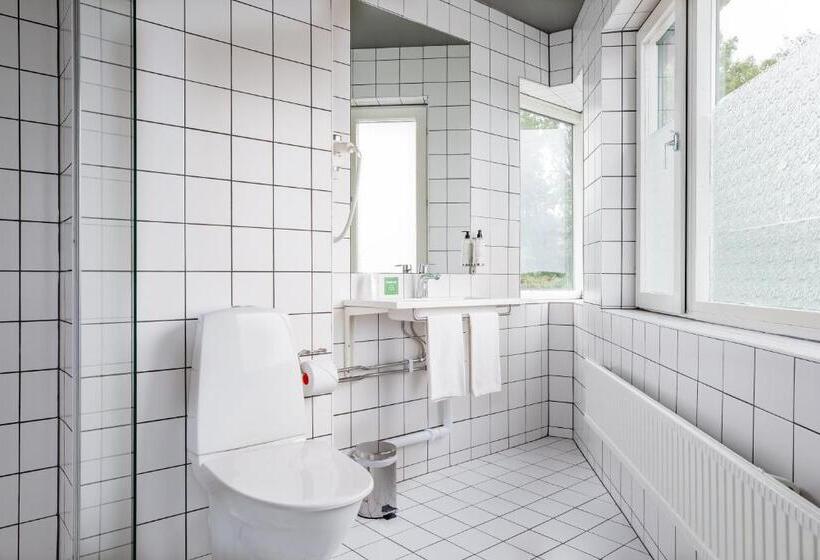 Номер Стандарт Индивидуальный, Stockholm North By First Hotels