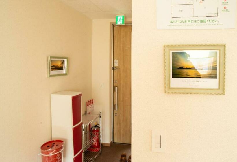 Трехместный Номер Стандарт Совместная Ванная, Guest House Coco