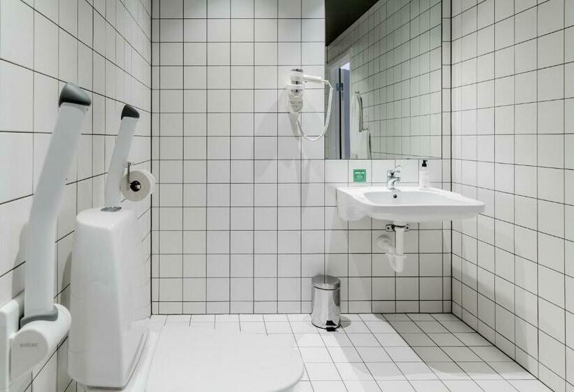 标准间, Stockholm North By First Hotels