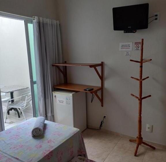 اتاق استاندارد سه نفره, Pousada Aloha Guarapari