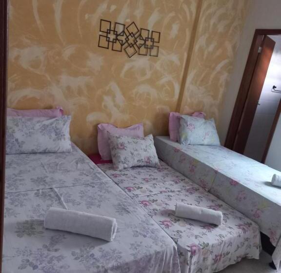 اتاق استاندارد سه نفره, Pousada Aloha Guarapari