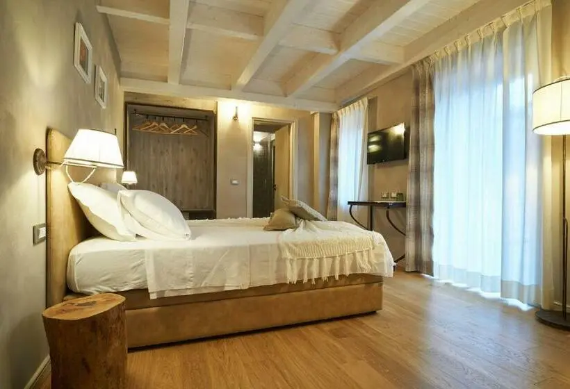 デラックストリプルルーム, Relais Villa Miraglia