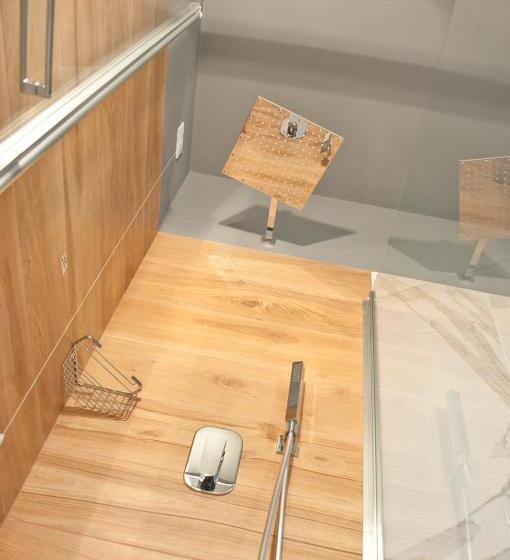 غرفة ديلوكس ثلاثية مطلة على البحر, Ambruosi Village Resort & Spa