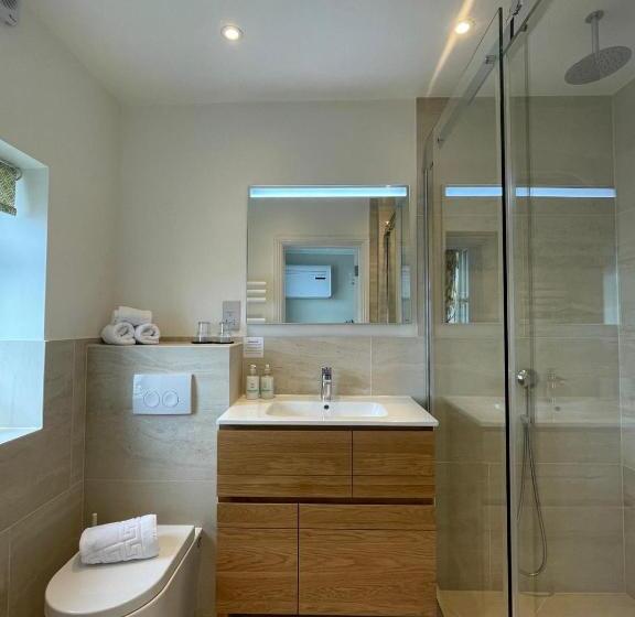 اتاق استاندارد با چشم‌انداز باغ, Beach Lodge