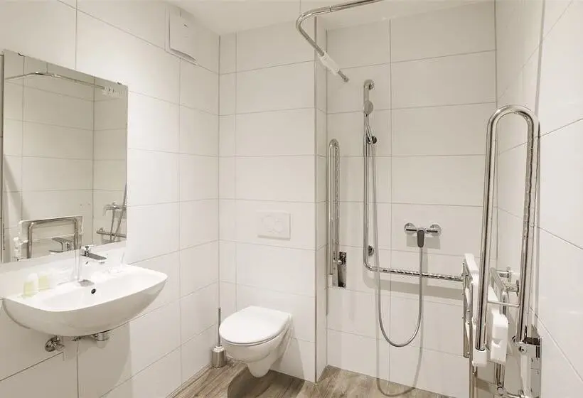 اتاق عادی یک تخته, Work Life Residence Am Bahnhof