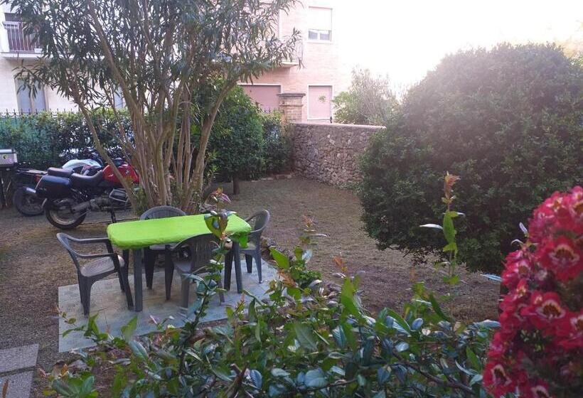 اتاق استاندارد با سرویس بهداشتی مشترک, Casa Di Alfredo Affittacamere