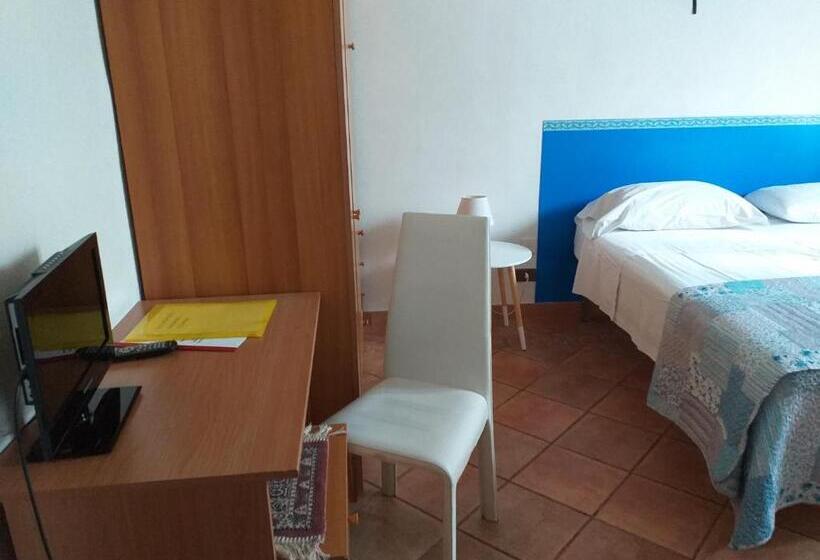 اتاق استاندارد چهار تخته, Casa Di Alfredo Affittacamere